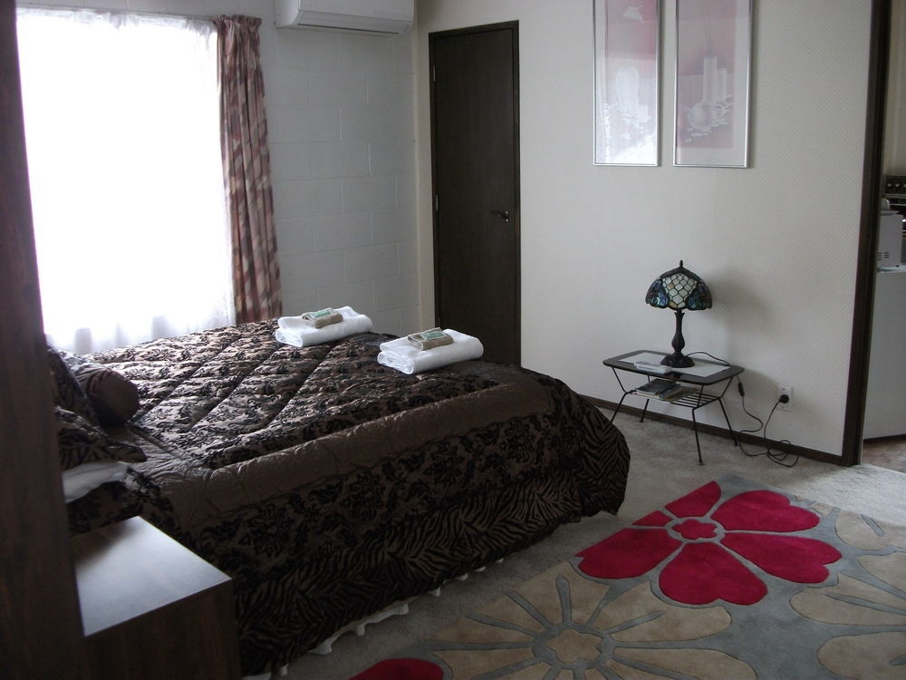 Kelly'S Riverside Motel Taumarunui Ngoại thất bức ảnh
