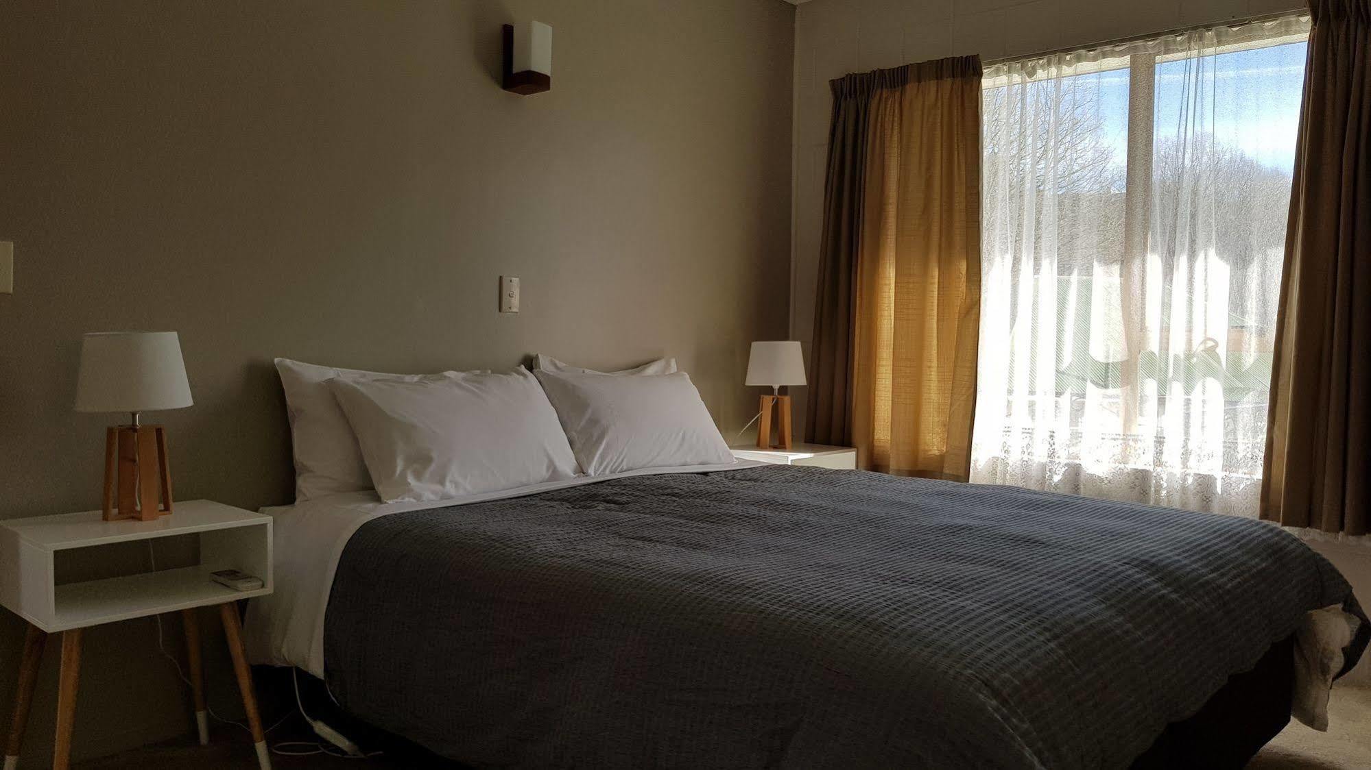 Kelly'S Riverside Motel Taumarunui Ngoại thất bức ảnh