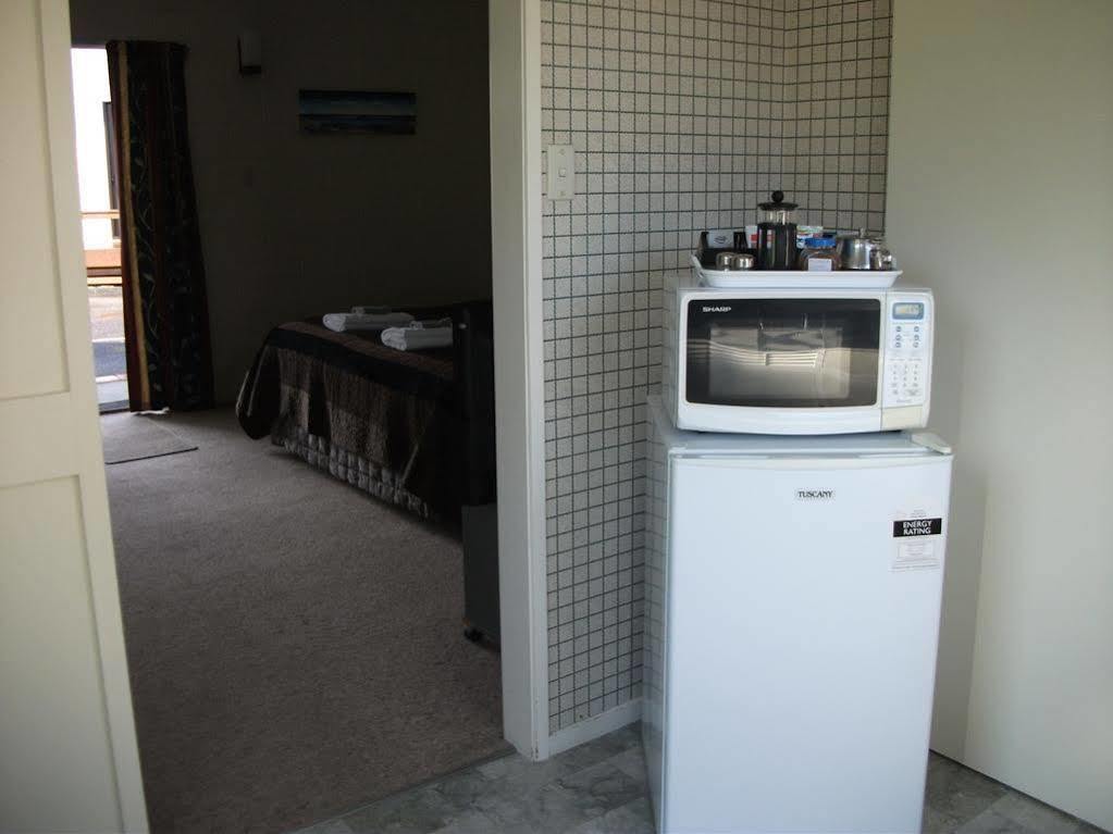 Kelly'S Riverside Motel Taumarunui Ngoại thất bức ảnh